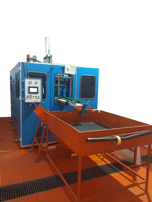 PET-MAK ÇİFT İSTASYONLU 0,2-5 LT ŞİŞE ŞİŞİRME MAKİNESİ PET-MAK ÇİFT İSTASYONLU 0,2-5 LT ŞİŞE ŞİŞİRME MAKİNESİ-4