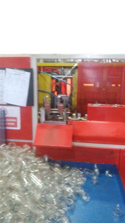 PET-MAK 1-5 Litre Pet Damacana ve Pet Kavanoz Şişirme Makinesi PET-MAK 1-5 Litre Pet Damacana ve Pet Kavanoz Şişirme Makinesi