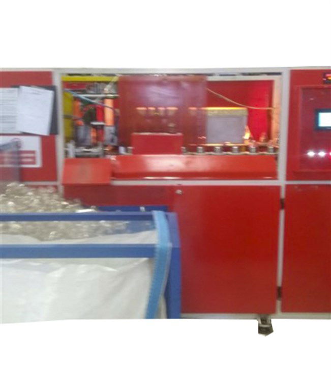 PET-MAK 1-5 Litre Pet Damacana ve Pet Kavanoz Şişirme Makinesi PET-MAK 1-5 Litre Pet Damacana ve Pet Kavanoz Şişirme Makinesi-2