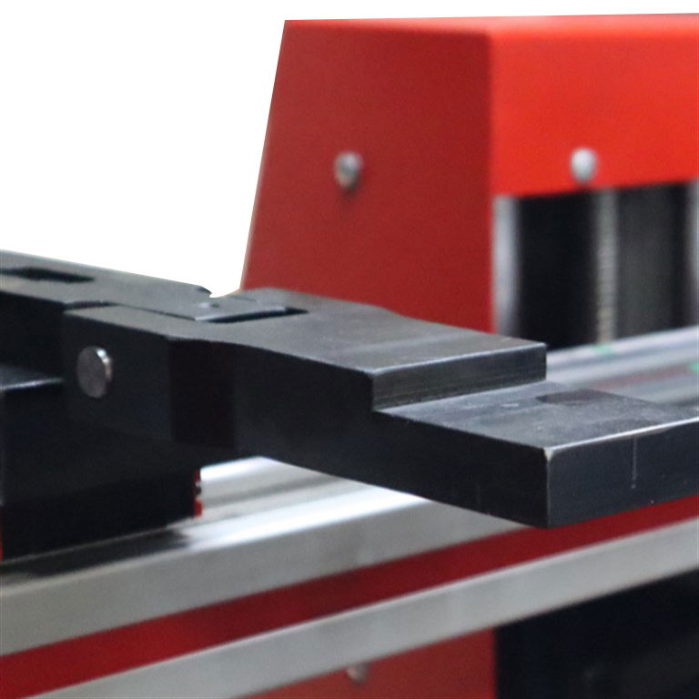 ESTO EPX 1560 CNC PRESS BRAKE 4 AXIS SERVO BACK GAUGE ESTO EPX 1560 CNC PRESS BRAKE 4 AXIS SERVO BACK GAUGE-6