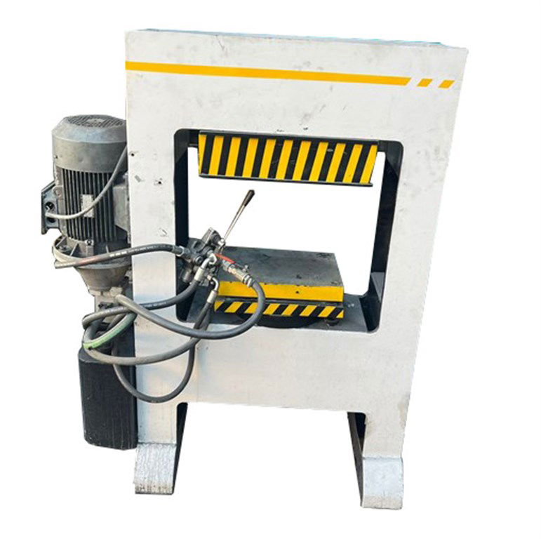 60 TON KAUÇUK PRES 60 TON KAUÇUK PRES