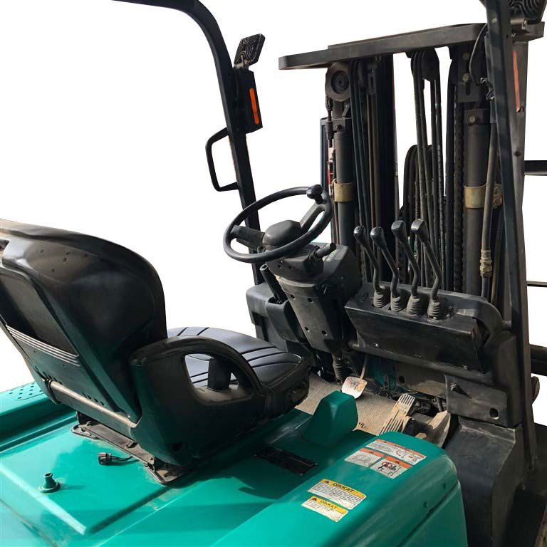 KOMATSU ELEKTRİKLİ 3 TON FORKLİFT-3