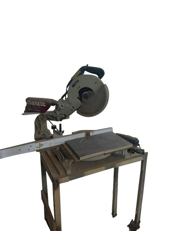 Makita Gönye Kesme Testeresi-3