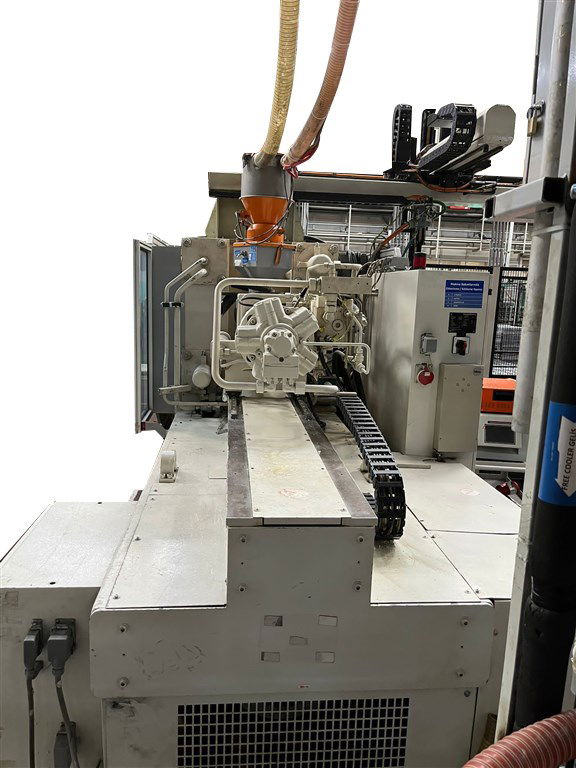 KRAUSS MAFFEI KM300-1000C2 - 61006914 ROBOTLU PLASTİK ENJEKSİYON MAKİNESİ KRAUSS MAFFEI KM300-1000C2 - 61006914 ROBOTLU PLASTİK ENJEKSİYON MAKİNESİ-5