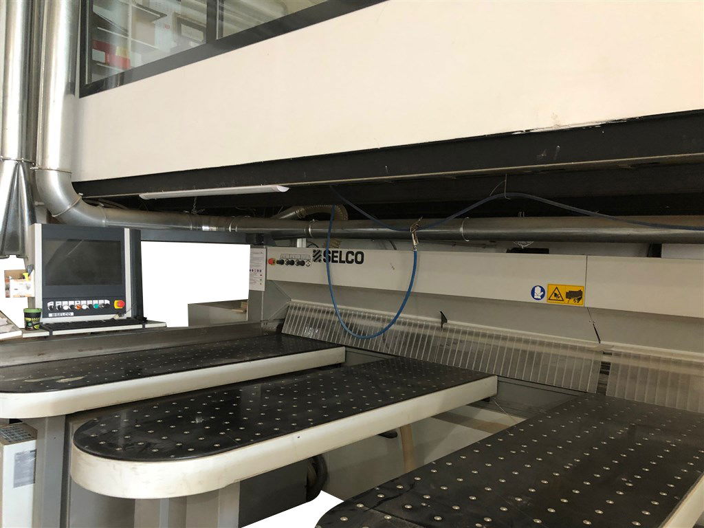 BİESSE SELCO SEKTOR 470 ASANSÖRLÜ ÇOKLU KESİM MAKİNASI-2