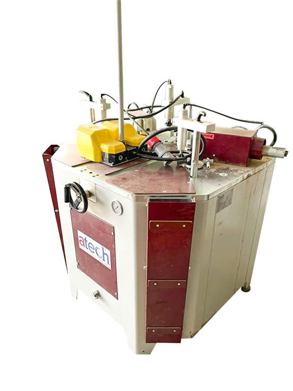 Atech Tucana-5 Otomatik ve Açılı Kertme Makinesi(Alüminyum İşleme Makineleri Takım Olarak) Atech Tucana-5 Otomatik ve Açılı Kertme Makinesi(Alüminyum İşleme Makineleri Takım Olarak)-2