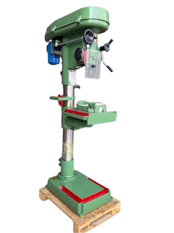 32 MM'LİK METRİK İNDİRME SİSTEMLİ - GRAMİYERLİ - MENGENELİ SEVİNDİK MATKAP 32 MM'LİK METRİK İNDİRME SİSTEMLİ - GRAMİYERLİ - MENGENELİ SEVİNDİK MATKAP-4