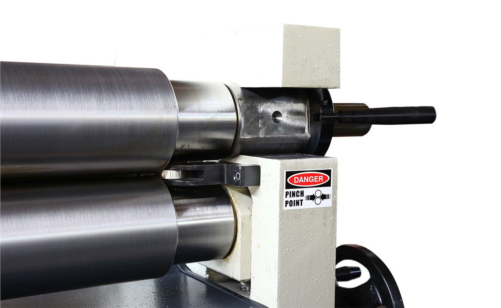 Asimetrik Motorlu 3 Toplu (İndüskiyonlu Sert Milli) Dijital Göstergeli Çelik Kaynak Gövdeli Silindir Büküm Tezgahı - MRM-S 1050x190-3