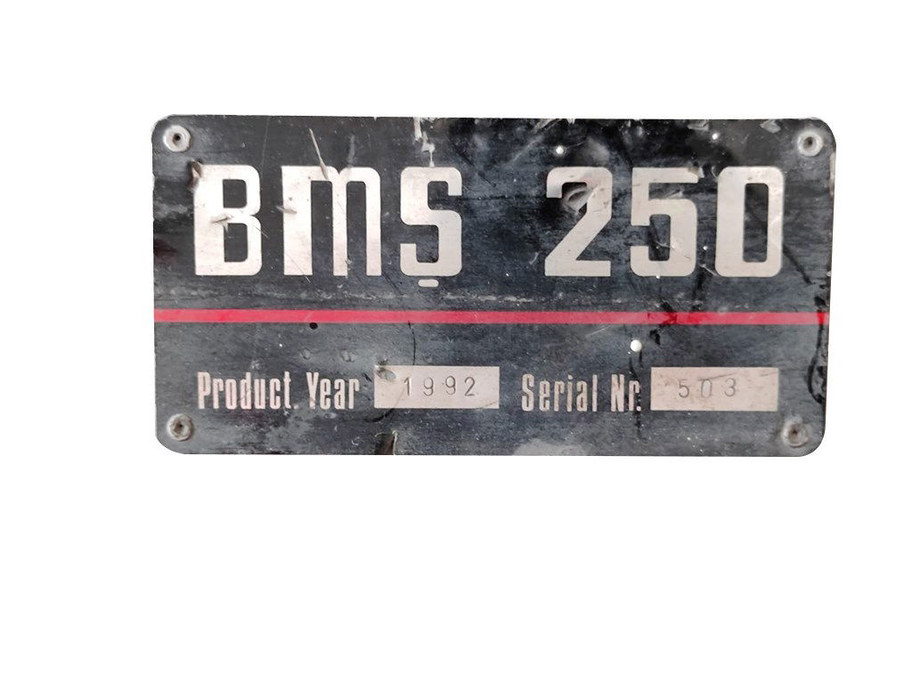 BEKAMAK 250 ŞERİT TESTERE MAKİNESİ-1