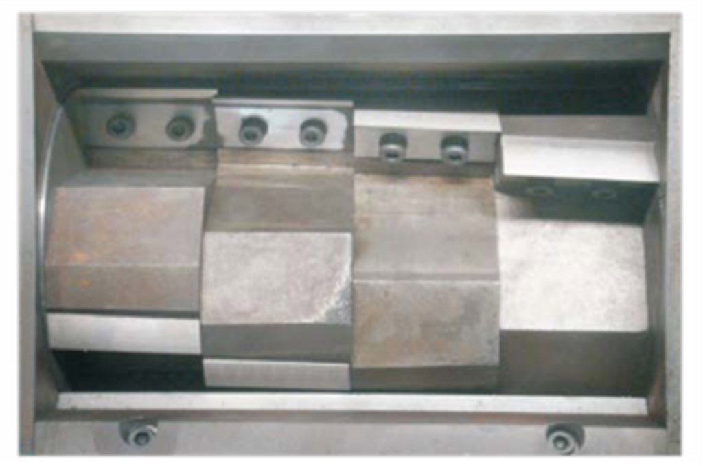 T-MAX 20kg/h Kapasiteli Düşük Devirli Plastik Kırma Makinesi T-MAX 20kg/h Kapasiteli Düşük Devirli Plastik Kırma Makinesi-3