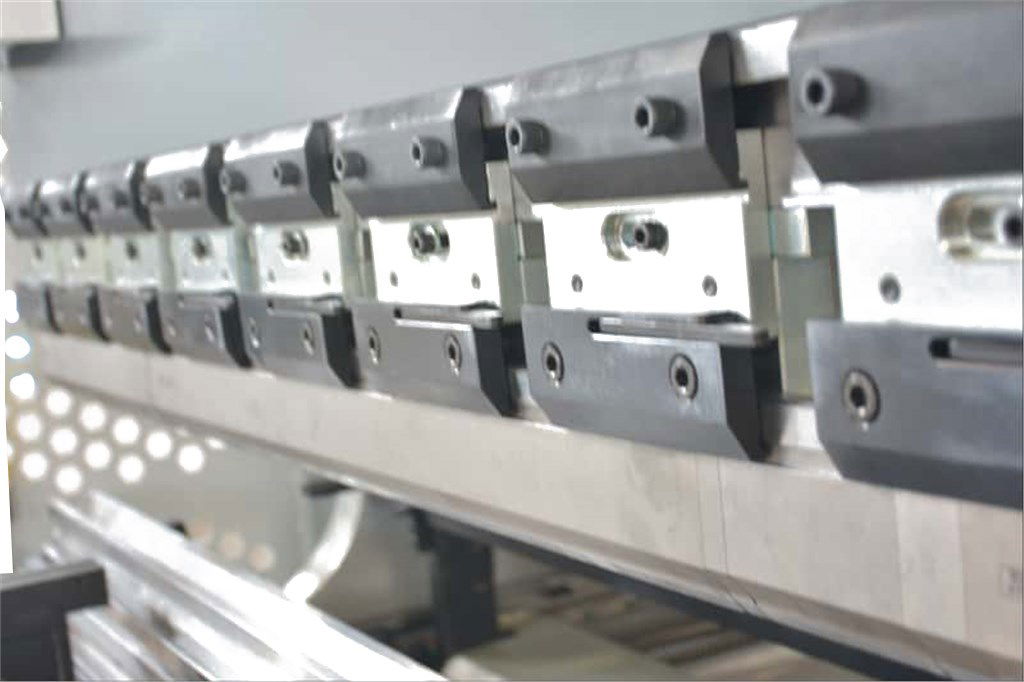 Isıtan (Edge Bender) - EB 1230 NC 2 Eksen NC Kontrollü Hidrolik Abkant Pres 30 Ton 1250mm (+İlave Dayama Ördeği 1 Adet)-2