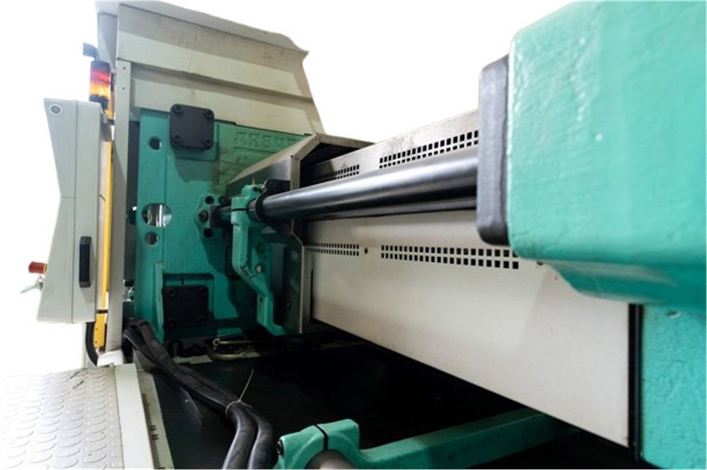 ARBURG 570C 2200-1300 Plastik Enjeksiyon Makinesi ARBURG 570C 2200-1300 Plastik Enjeksiyon Makinesi-2