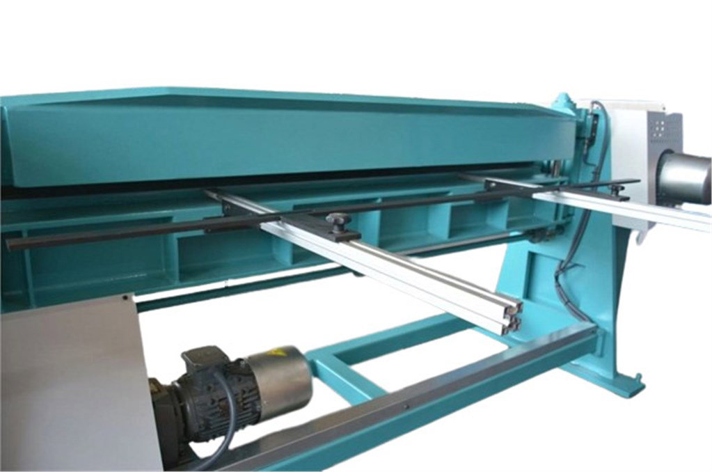 CKEMSA CPM 2020 Motorlu Ağır Tip Caka Makinası (Kapasite mm 2020x3,0mm) (Hız Ayarı Opsiyonu 5 Kademeli) CKEMSA CPM 2020 Motorlu Ağır Tip Caka Makinası (Kapasite mm 2020x3,0mm) (Hız Ayarı Opsiyonu 5 Kademeli)-3