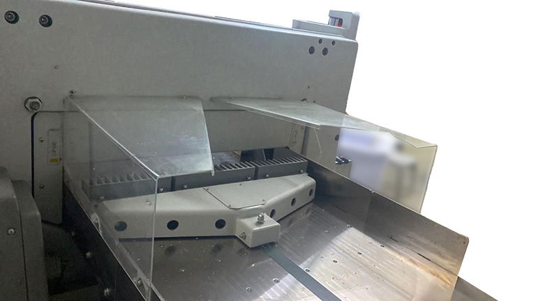 POLAR 115X KESİM (GİYOTİN) MAKİNESİ POLAR 115X KESİM (GİYOTİN) MAKİNESİ-3