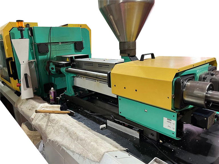 80 ton Arburg 420S 800-350 Plastik Enjeksiyon Makinesi-3