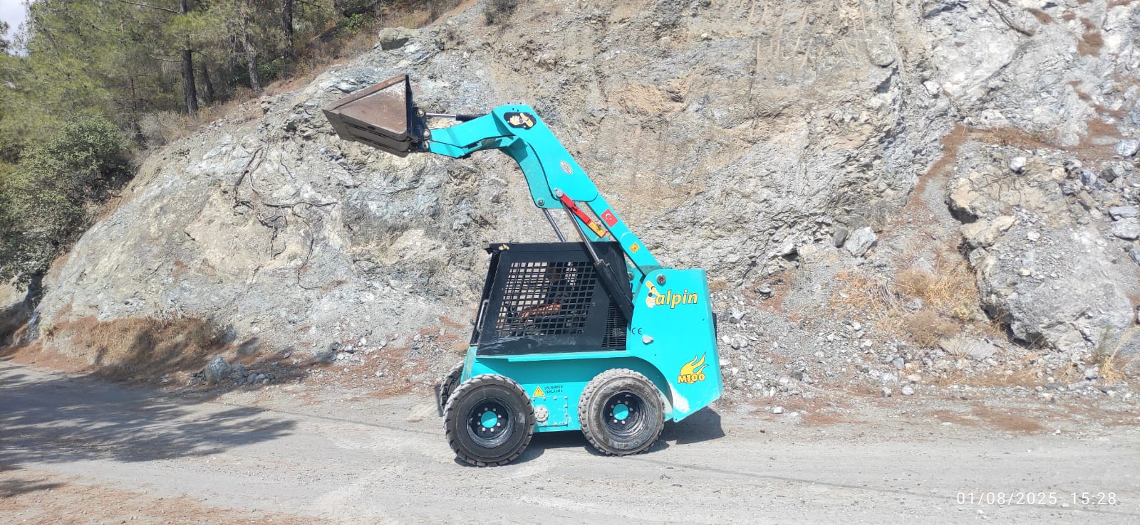 ALPİN M100 MİNİ YÜKLEYİCİ BOBCAT ALPİN M100 MİNİ YÜKLEYİCİ BOBCAT-3