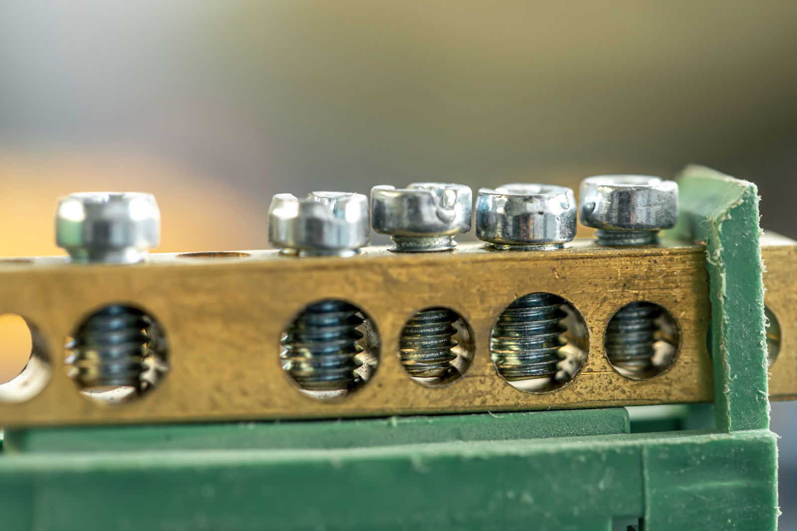 Çivi Vida Perçin Makineleri