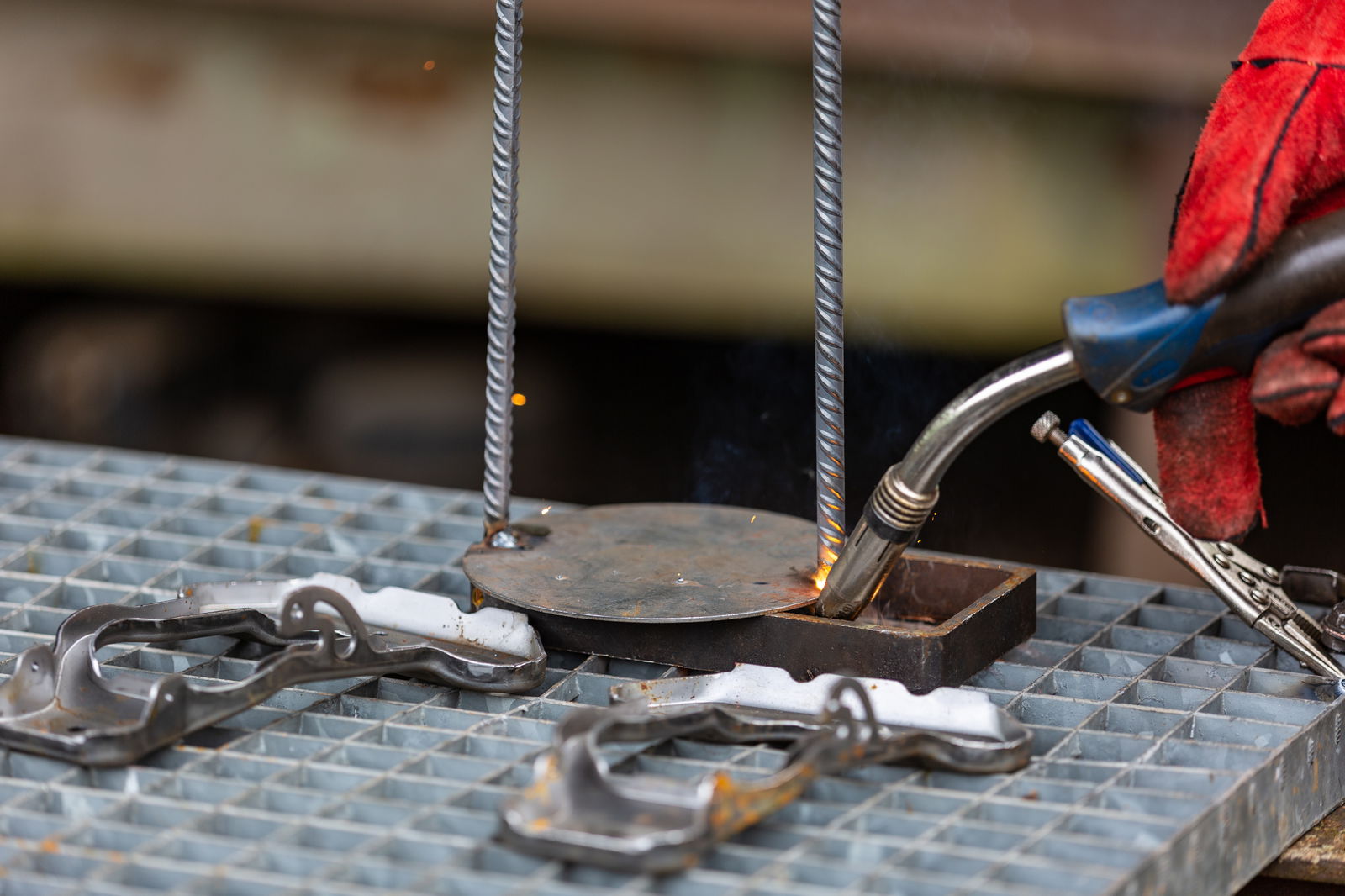 Özel Metal İşleme Makineleri